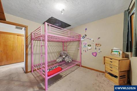 404 36th Avenue NE Salem OR 97301