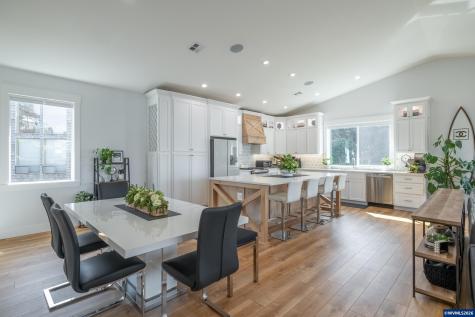 5409 NW Logan Road Lincoln City OR 97367
