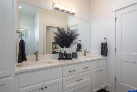 5409 NW Logan Road Lincoln City OR 97367