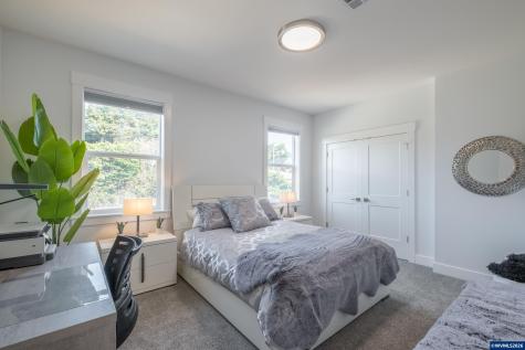 5409 NW Logan Road Lincoln City OR 97367