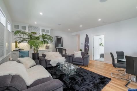 5409 NW Logan Road Lincoln City OR 97367