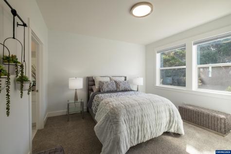 5409 NW Logan Road Lincoln City OR 97367