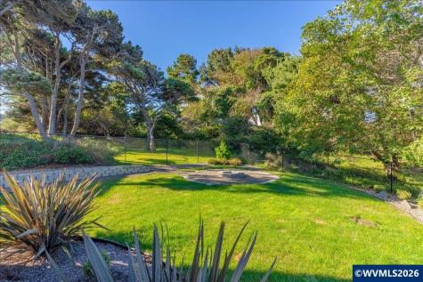 5409 NW Logan Road Lincoln City OR 97367