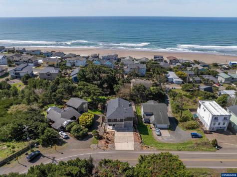 5409 NW Logan Road Lincoln City OR 97367