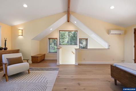 2089 Graham Drive Eugene OR 97405