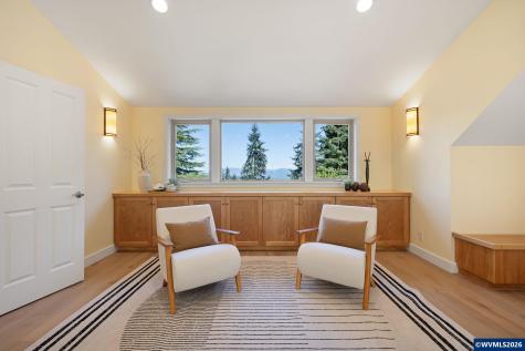 2089 Graham Drive Eugene OR 97405