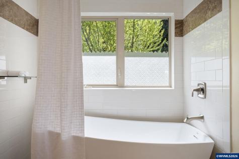 2089 Graham Drive Eugene OR 97405