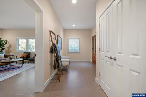 2089 Graham Drive Eugene OR 97405
