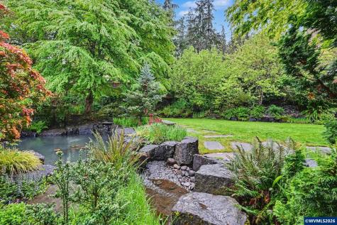 2089 Graham Drive Eugene OR 97405