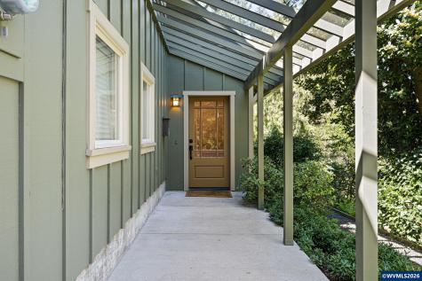 2089 Graham Drive Eugene OR 97405
