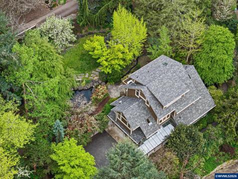 2089 Graham Drive Eugene OR 97405