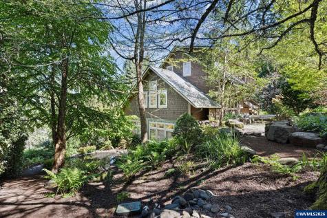 2089 Graham Drive Eugene OR 97405