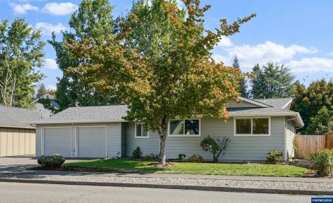 1568 N 3rd Avenue Stayton OR 97383
