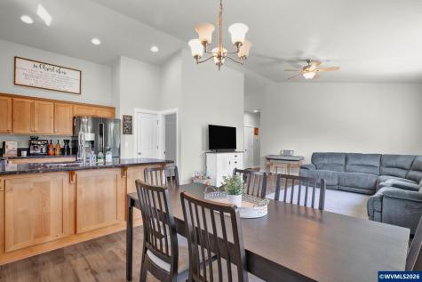 575 Egret Avenue Halsey OR 97348-2216