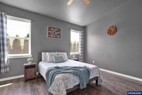 575 Egret Avenue Halsey OR 97348-2216