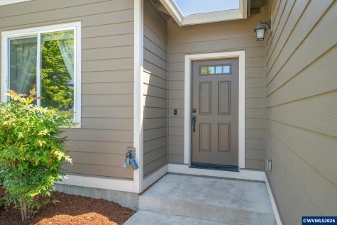 575 Egret Avenue Halsey OR 97348-2216