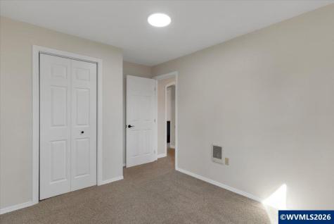 4536 Reimann Street NE Salem OR 97305