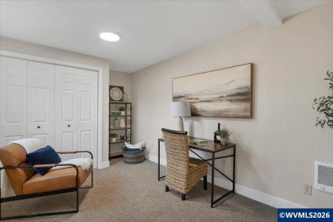 4536 Reimann Street NE Salem OR 97305