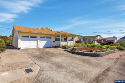 1323 Garden Way Woodburn OR 97071