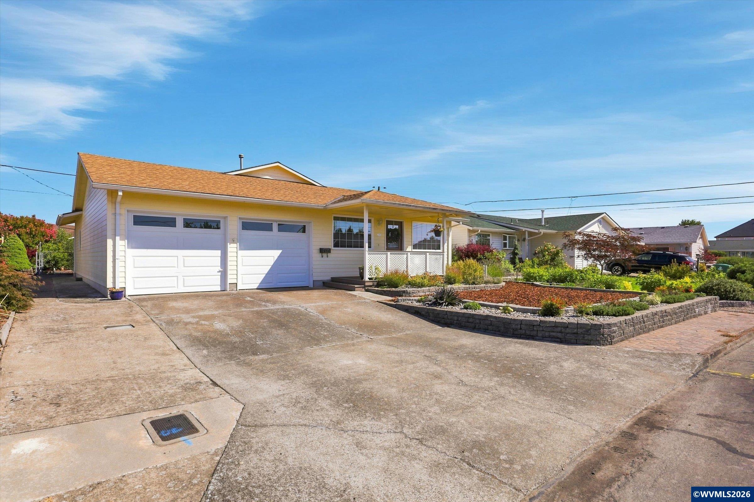 1323 Garden Way Woodburn OR 97071