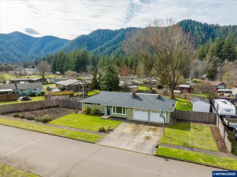 77038 Westridge Avenue Westfir OR 97492
