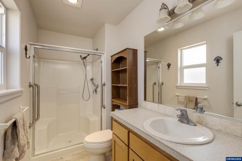 3127 S 12th Street Lebanon OR 97355