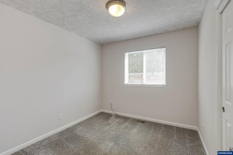 3127 S 12th Street Lebanon OR 97355