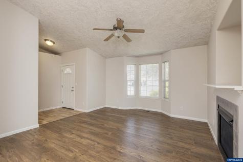 3127 S 12th Street Lebanon OR 97355