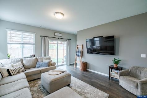 5055 Comet Street NE Salem OR 97305