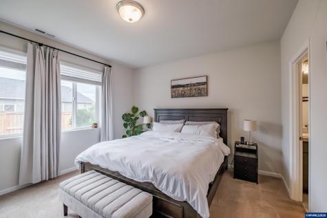 5055 Comet Street NE Salem OR 97305