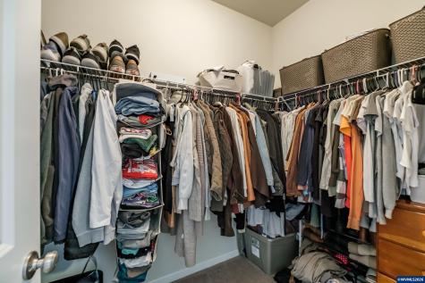 5055 Comet Street NE Salem OR 97305