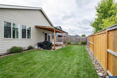 5055 Comet Street NE Salem OR 97305