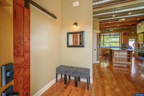 2015 Landaggard Drive NW Salem OR 97304