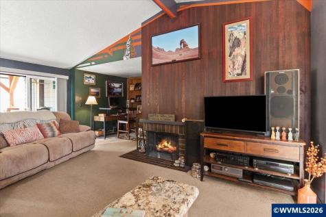4359 Alderbrook Avenue SE Salem OR 97302