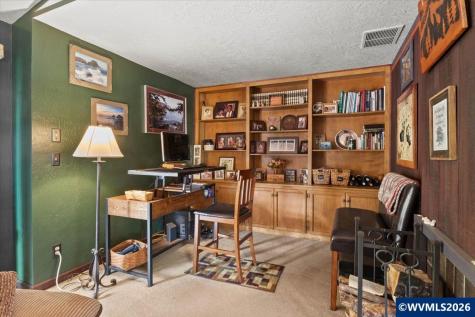 4359 Alderbrook Avenue SE Salem OR 97302
