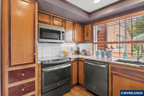 4359 Alderbrook Avenue SE Salem OR 97302