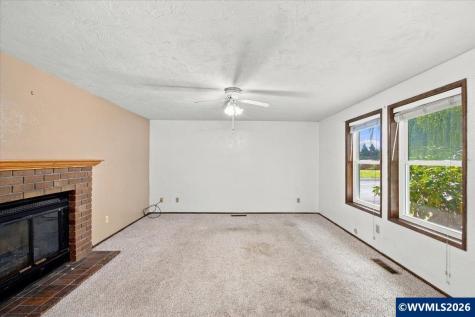 435 Angelee Court Lebanon OR 97355