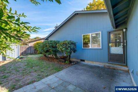 435 Angelee Court Lebanon OR 97355