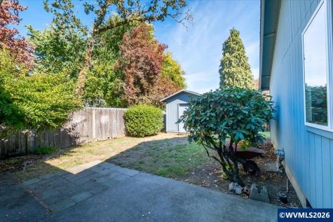 435 Angelee Court Lebanon OR 97355