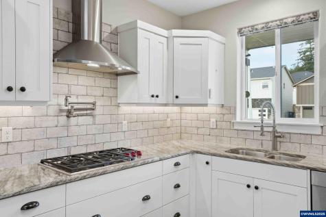 112 Summit View Avenue SE Salem OR 97306