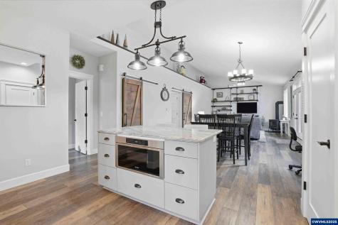 112 Summit View Avenue SE Salem OR 97306