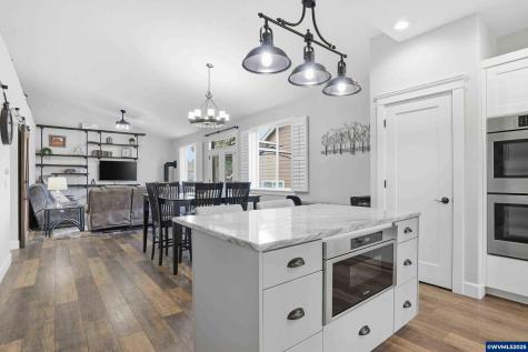 112 Summit View Avenue SE Salem OR 97306