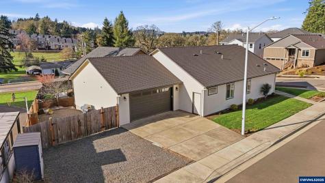112 Summit View Avenue SE Salem OR 97306