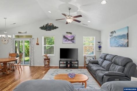 240 Sparks Street Monmouth OR 97361