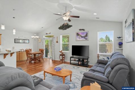 240 Sparks Street Monmouth OR 97361