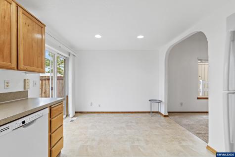 4451 Ocean Avenue NE Salem OR 97301