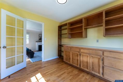 1235 Walnut Street SW Albany OR 97321