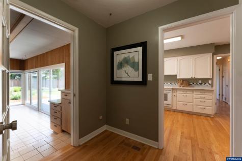 1235 Walnut Street SW Albany OR 97321