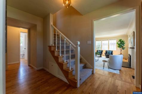 1235 Walnut Street SW Albany OR 97321