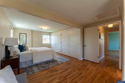 1235 Walnut Street SW Albany OR 97321